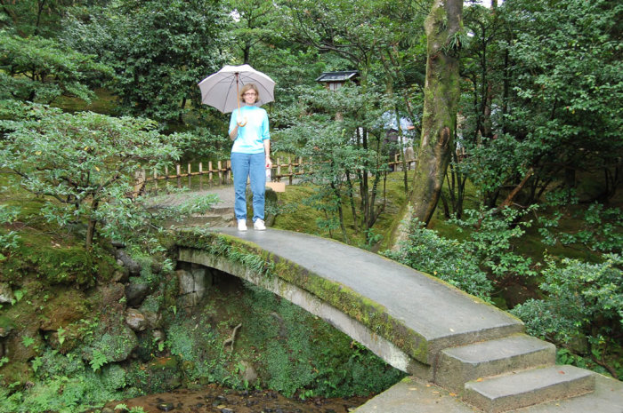 My parents couldn't get enough of the one piece stone bridges.