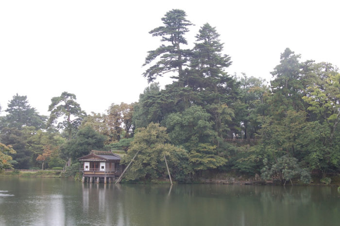 Imagine the view from that tea house!