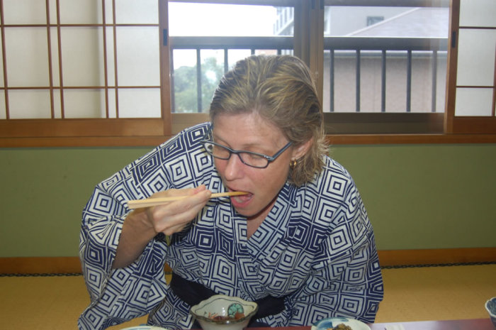 mom_eating_breakfast