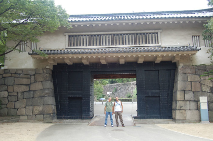 osaka_castle_gate