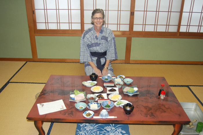 ryokan_traditional_breakfast